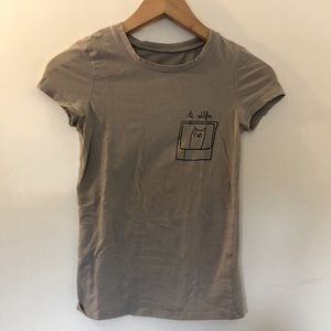 graphic tee